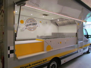 AGVM-aménagement-camion-crêpe-9.1-300x225