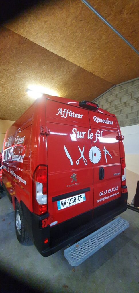 Aménagement food truck SUR LE FIL RÉMOULEUR 1